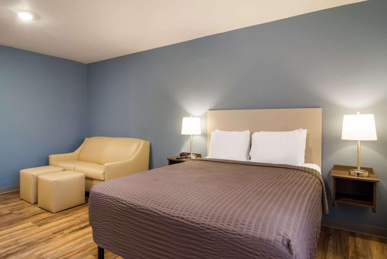 Woodspring Suites Jacksonville - South Bagian luar foto